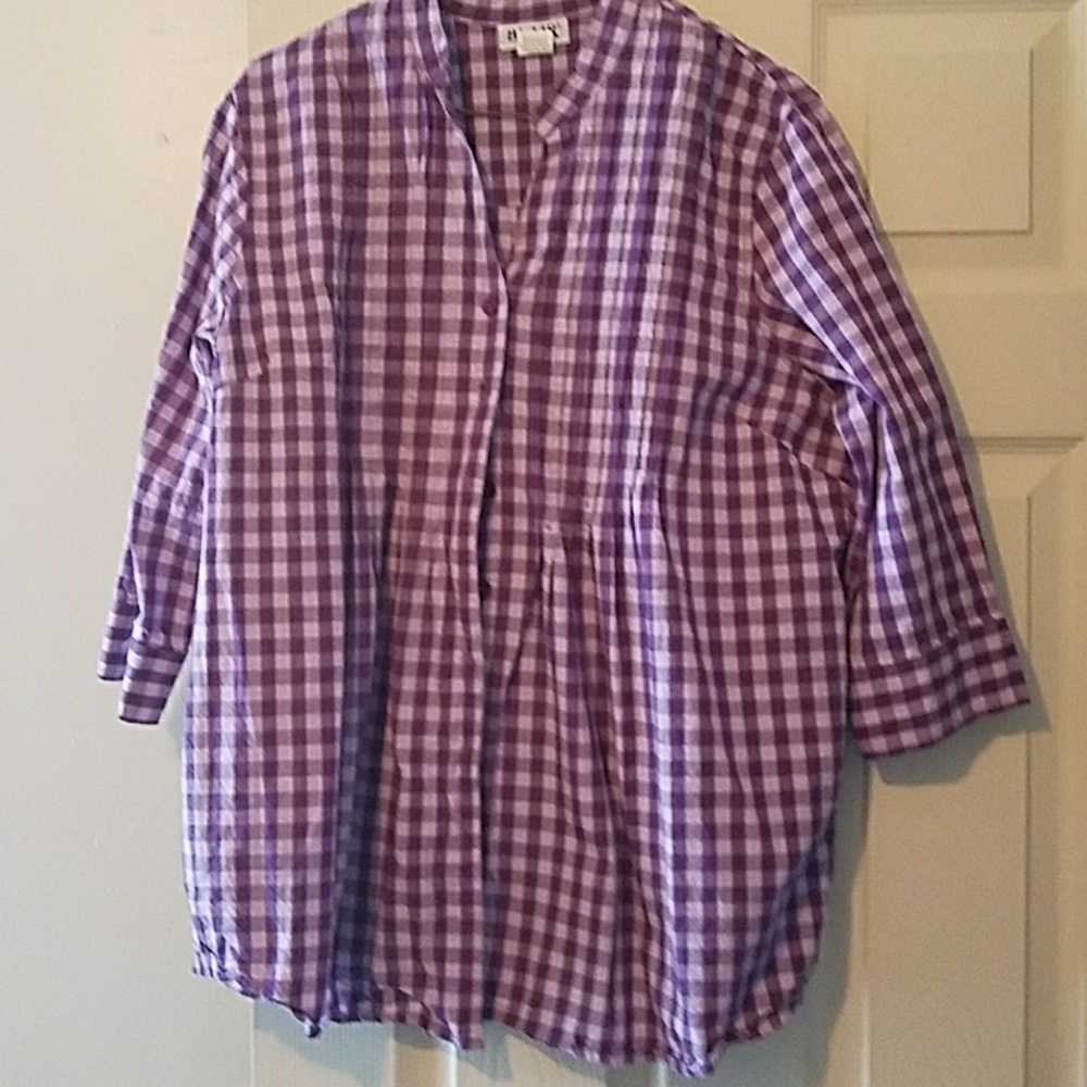 Shirts - Picture 3 of 4
